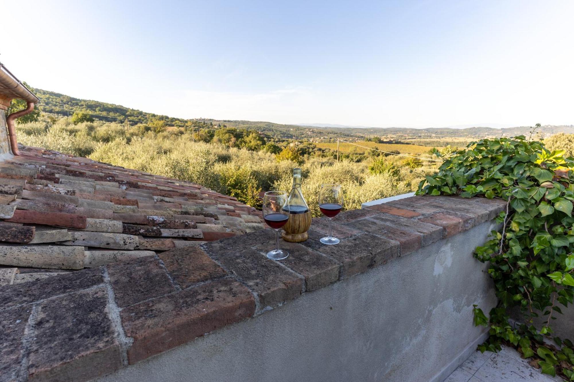 Il Poggio Dell'Eremita Apartment Rigomagno Bagian luar foto